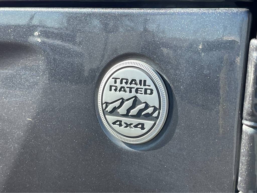 Thumbnail: 2018 Jeep Wrangler - 19