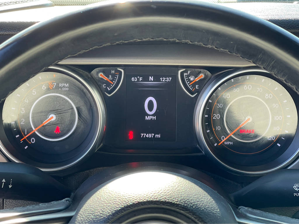 Thumbnail: 2018 Jeep Wrangler - 15