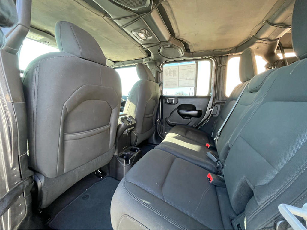 Thumbnail: 2018 Jeep Wrangler - 11