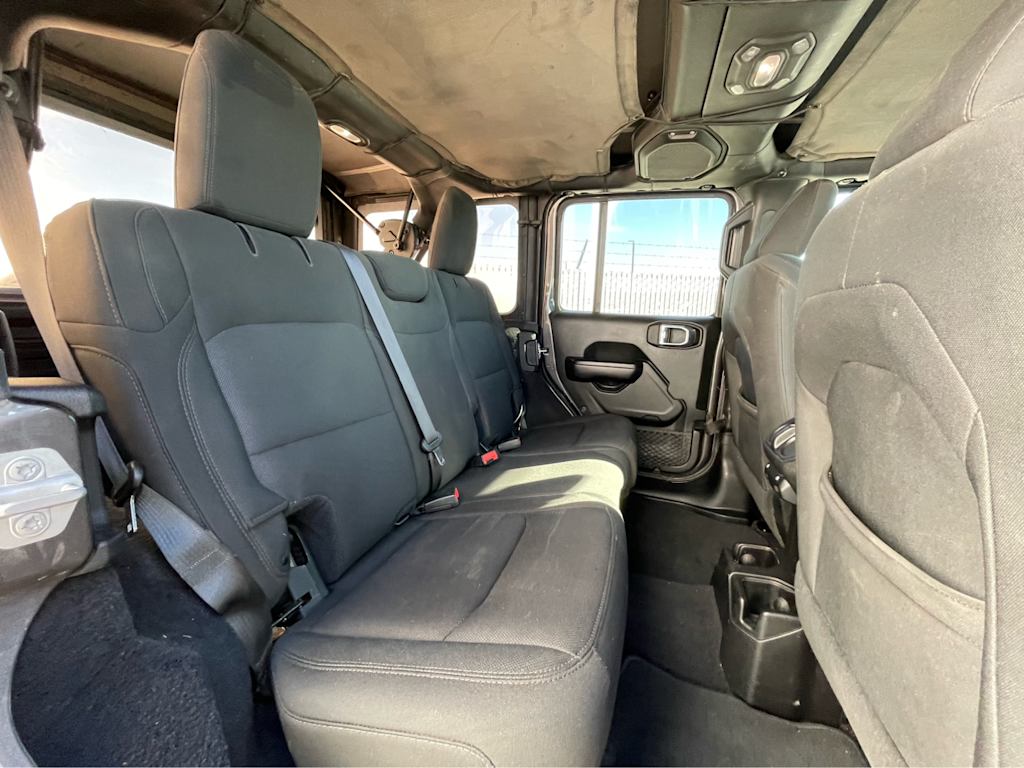 Thumbnail: 2018 Jeep Wrangler - 26