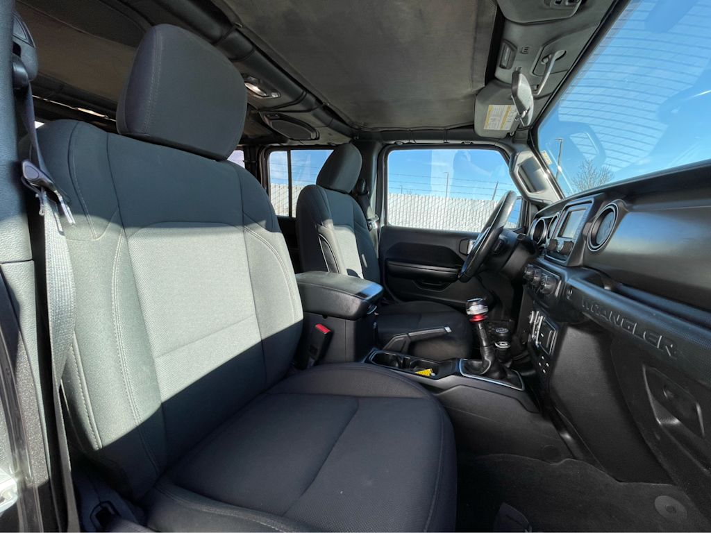 Thumbnail: 2018 Jeep Wrangler - 27