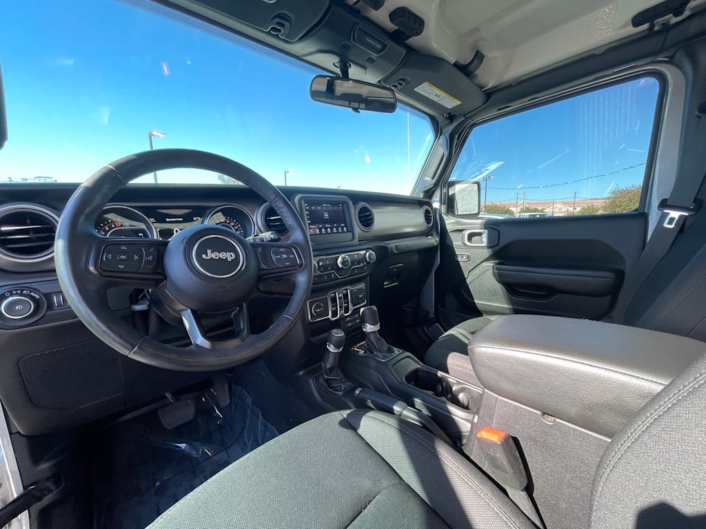 2019 Jeep Wrangler Unlimited Sport 2