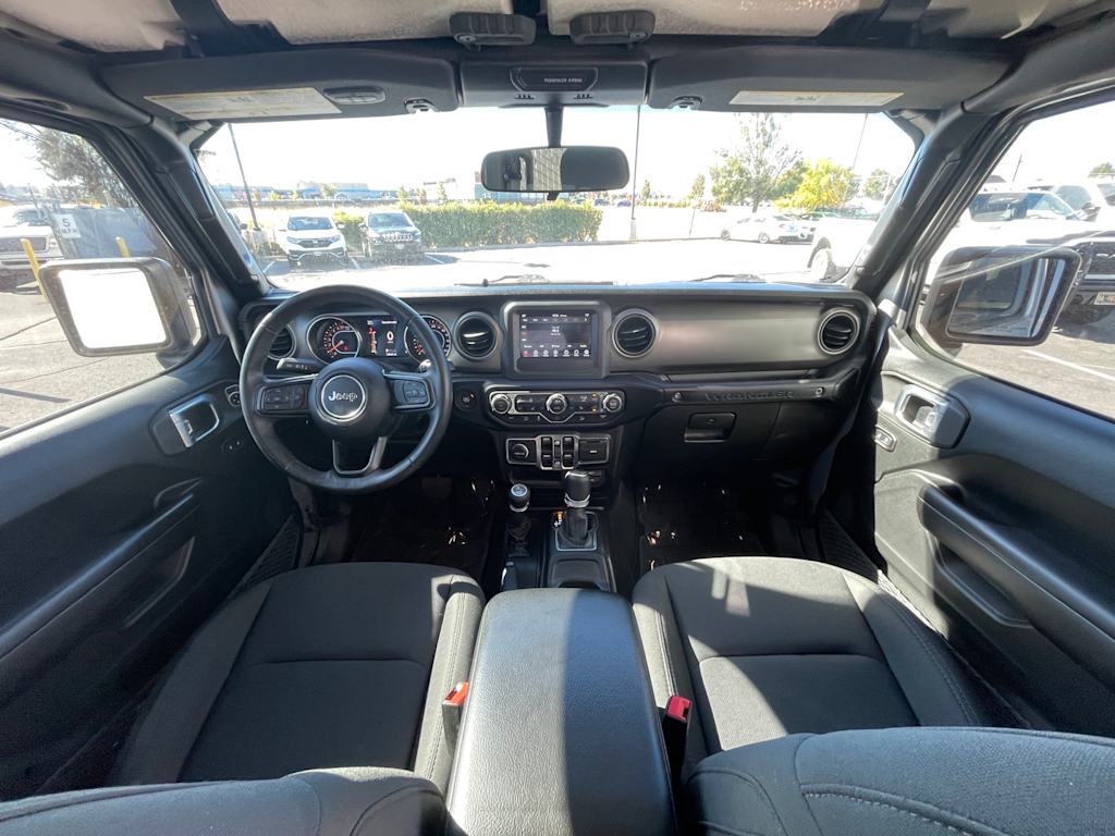 2019 Jeep Wrangler Unlimited Sport 10