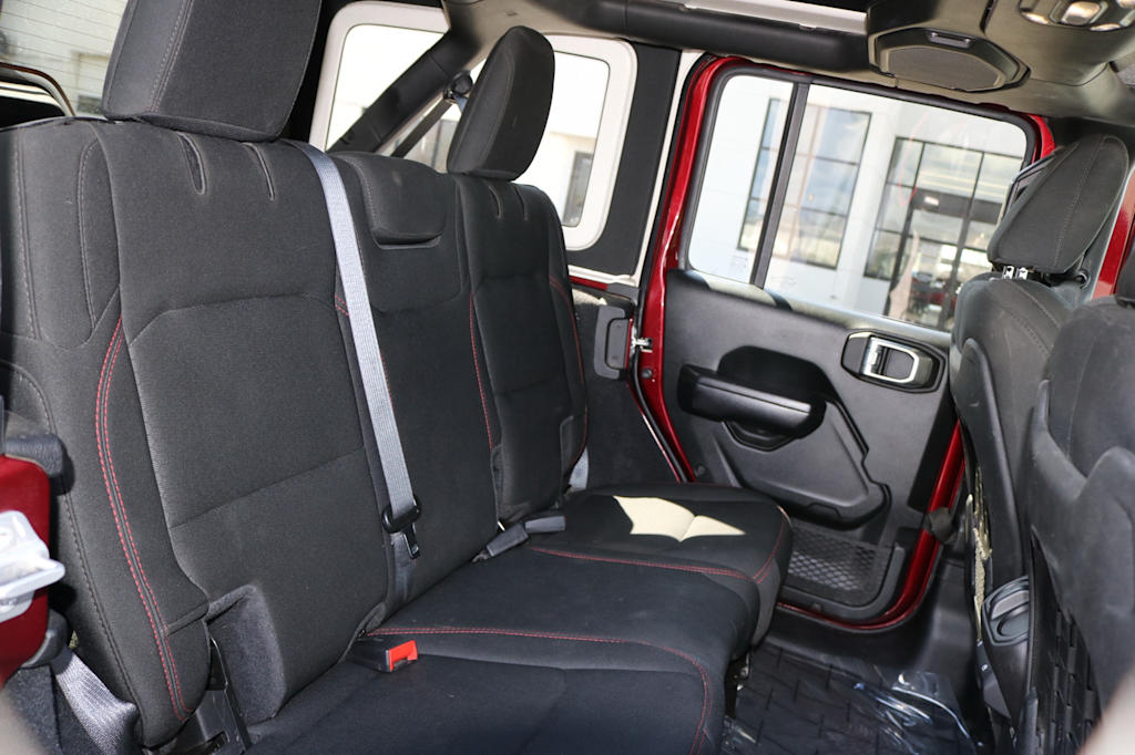 Thumbnail: 2021 Jeep Wrangler - 24