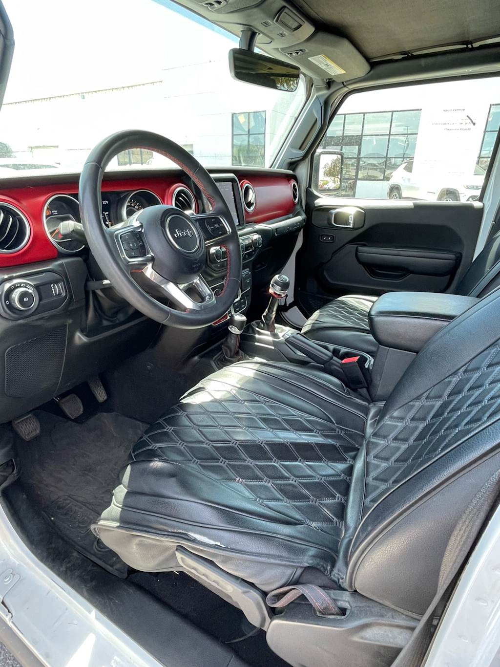 Thumbnail: 2023 Jeep Wrangler - 9