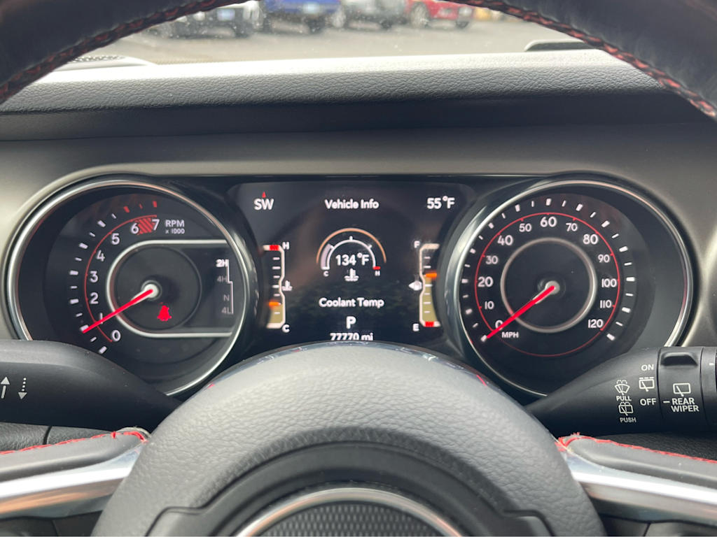 Thumbnail: 2019 Jeep Wrangler - 15