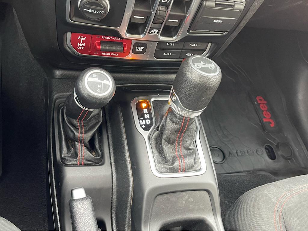 Thumbnail: 2019 Jeep Wrangler - 21