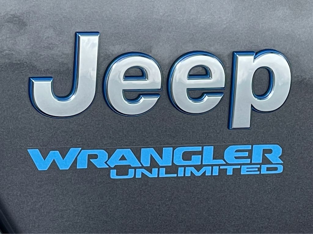 2021 Jeep Wrangler Unlimited Sahara 4xe 7