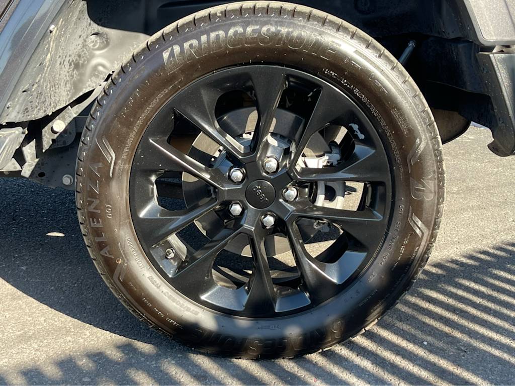 Thumbnail: 2021 Jeep Wrangler - 7