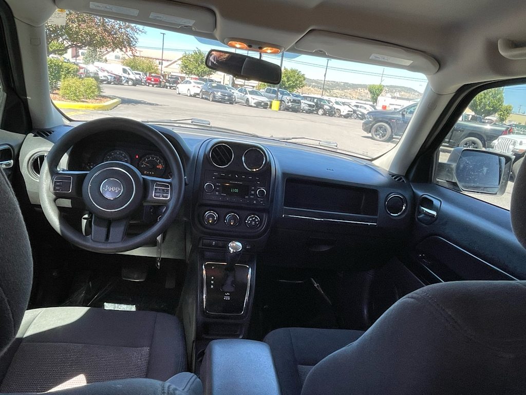 Thumbnail: 2014 Jeep Patriot - 8