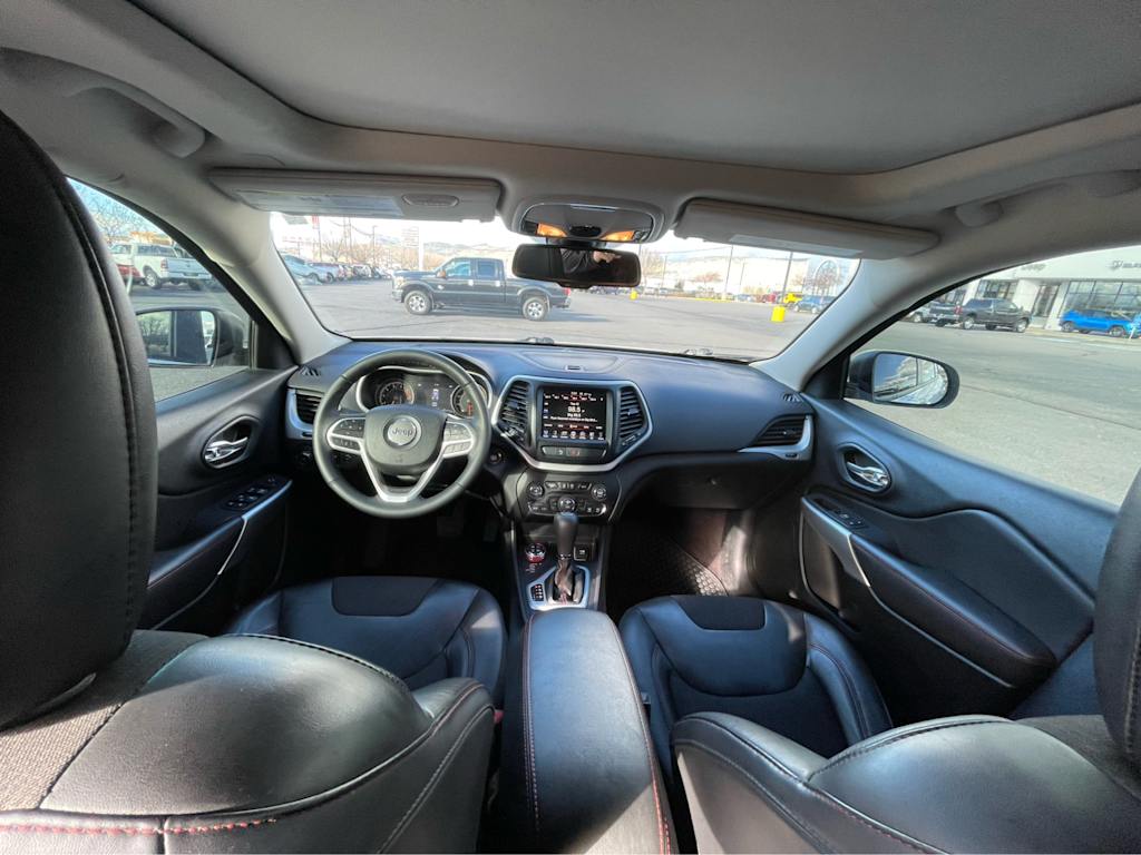 Thumbnail: 2018 Jeep Cherokee - 2