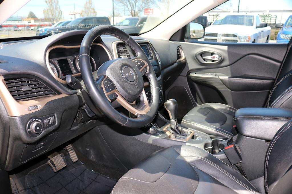 Thumbnail: 2015 Jeep Cherokee - 2