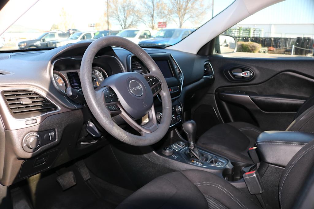 Thumbnail: 2020 Jeep Cherokee - 2