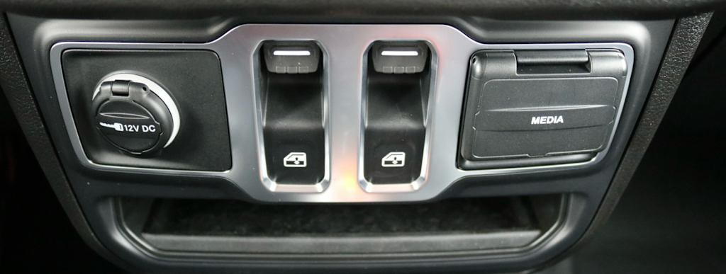 Thumbnail: 2026 Jeep Wrangler - 22