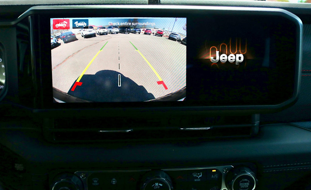 Thumbnail: 2026 Jeep Wrangler - 18