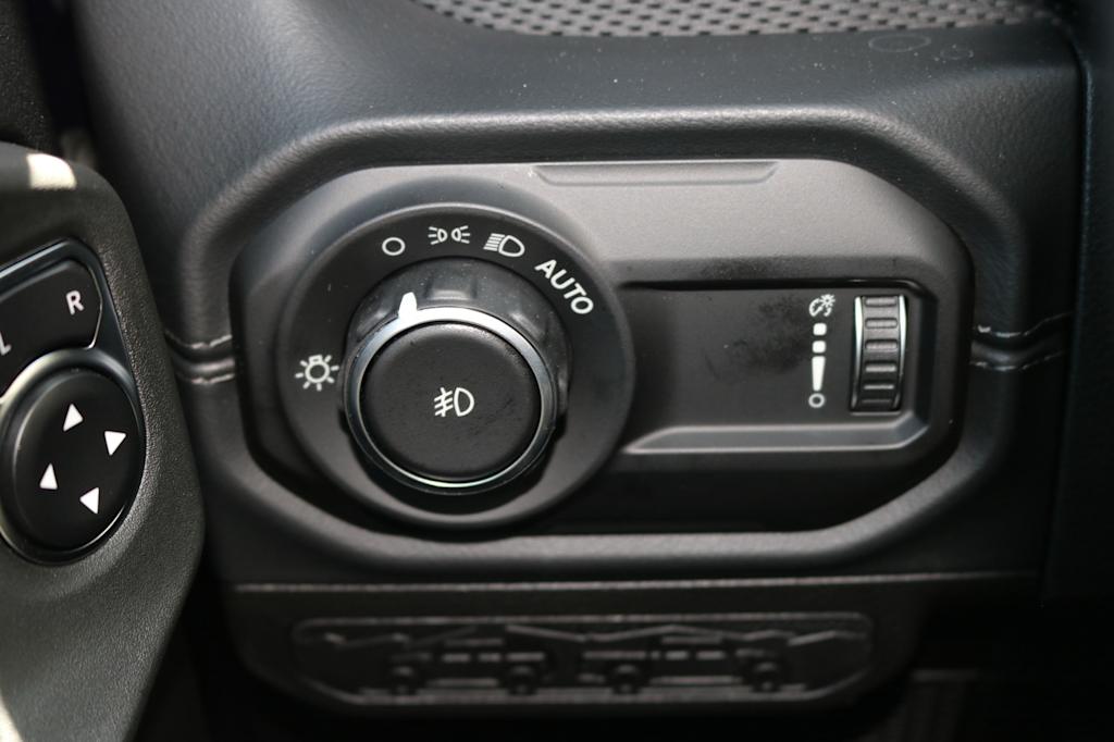 Thumbnail: 2026 Jeep Wrangler - 22