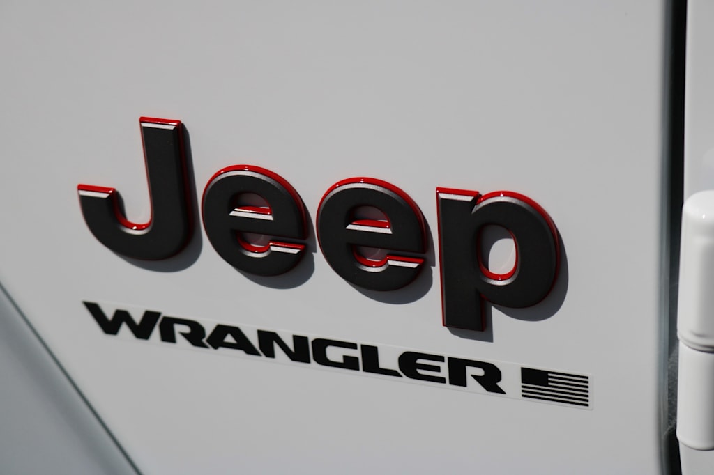 Thumbnail: 2026 Jeep Wrangler - 16