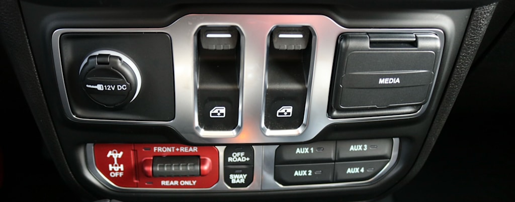 Thumbnail: 2026 Jeep Wrangler - 20