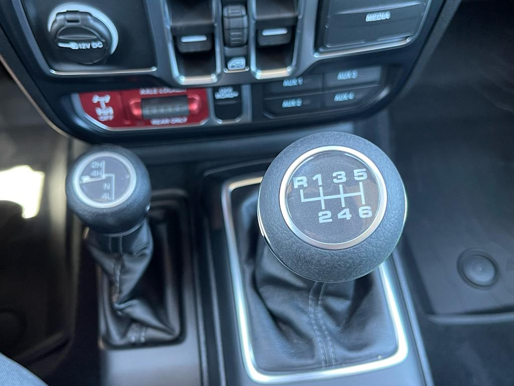 Thumbnail: 2026 Jeep Wrangler - 14