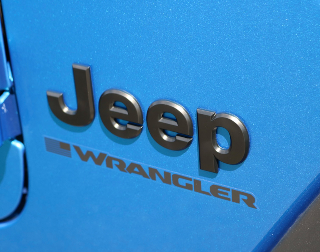 Thumbnail: 2026 Jeep Wrangler - 5