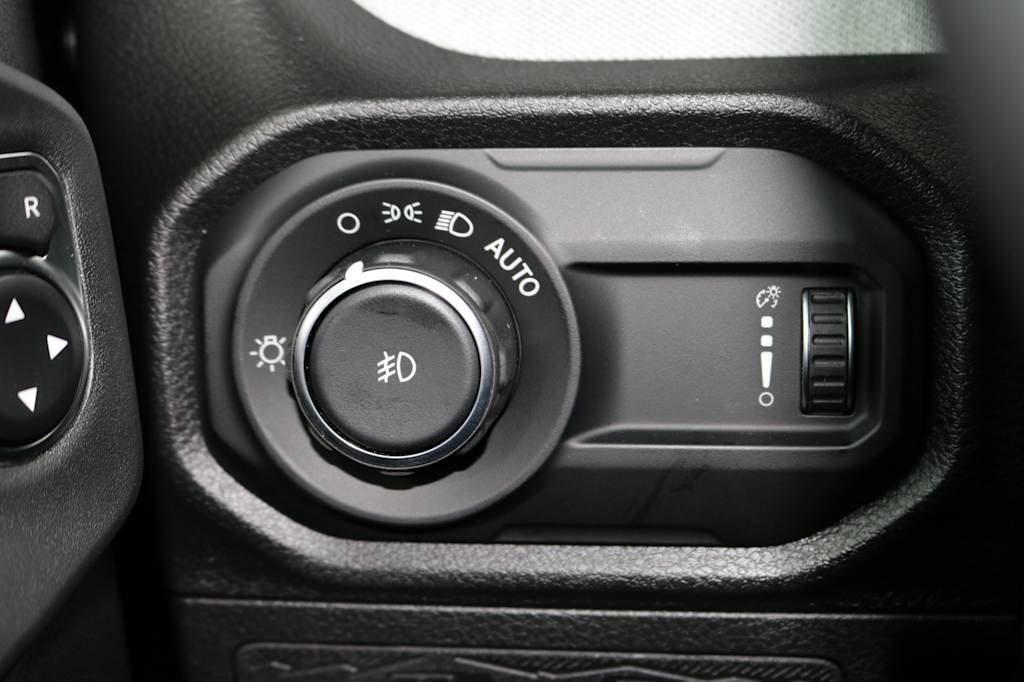 Thumbnail: 2026 Jeep Wrangler - 25
