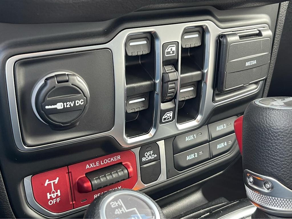 Thumbnail: 2026 Jeep Wrangler - 23
