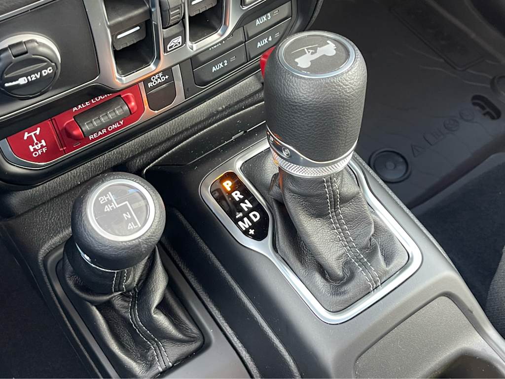 Thumbnail: 2026 Jeep Wrangler - 15