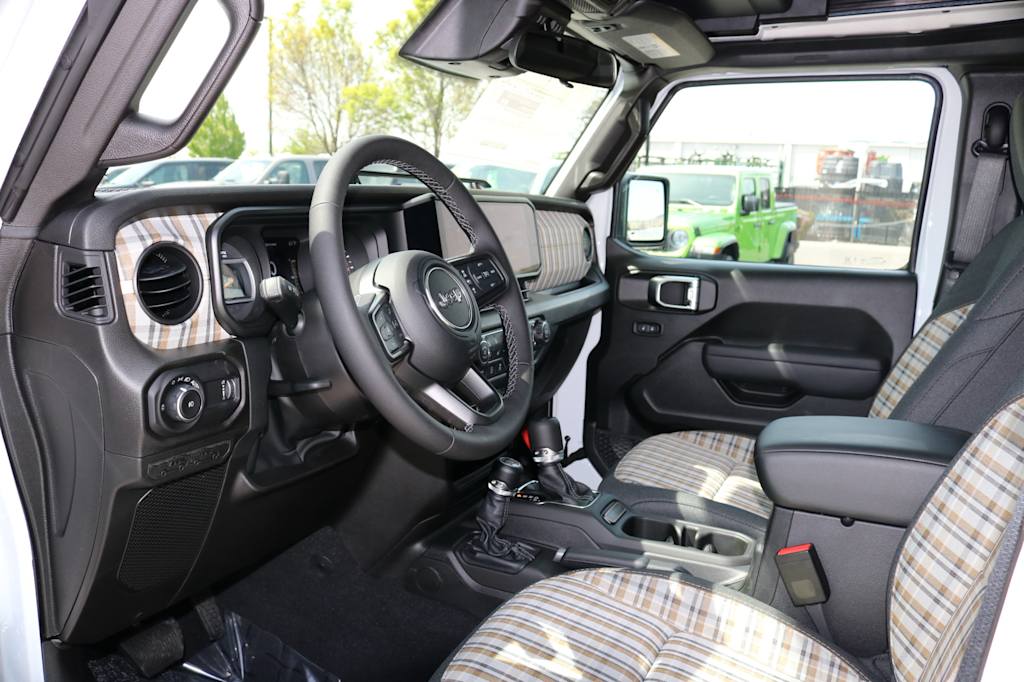 Thumbnail: 2026 Jeep Wrangler - 2