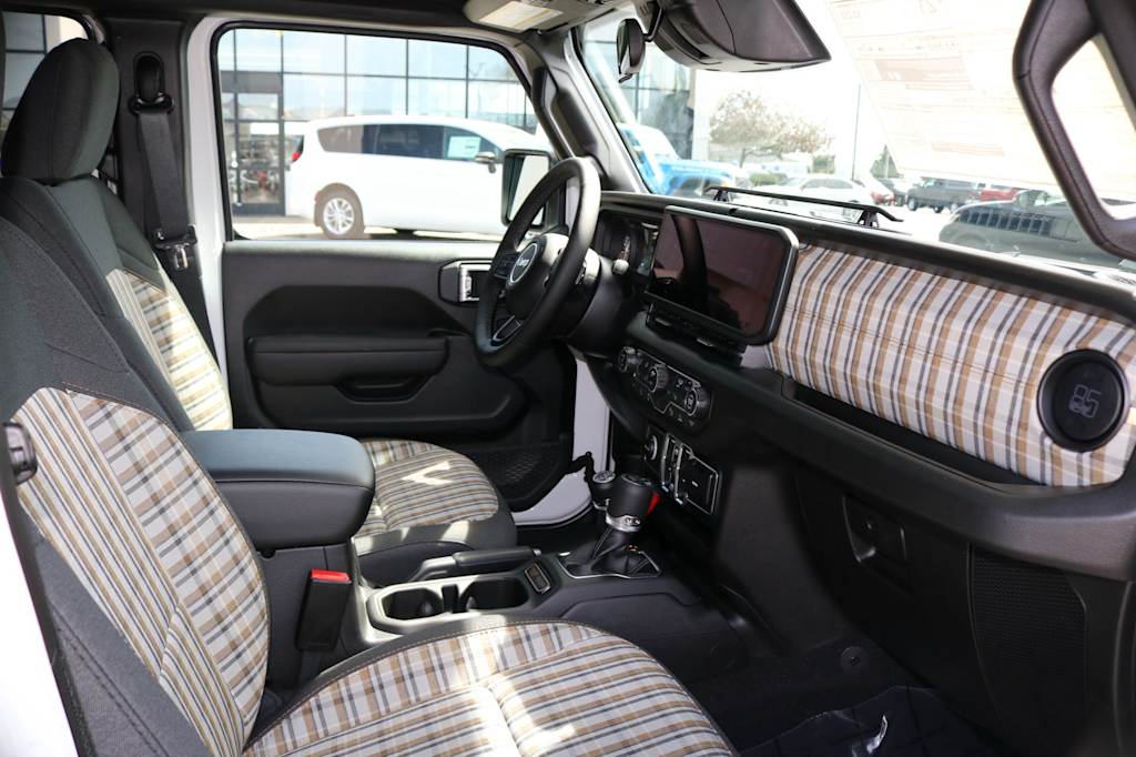 Thumbnail: 2026 Jeep Wrangler - 9