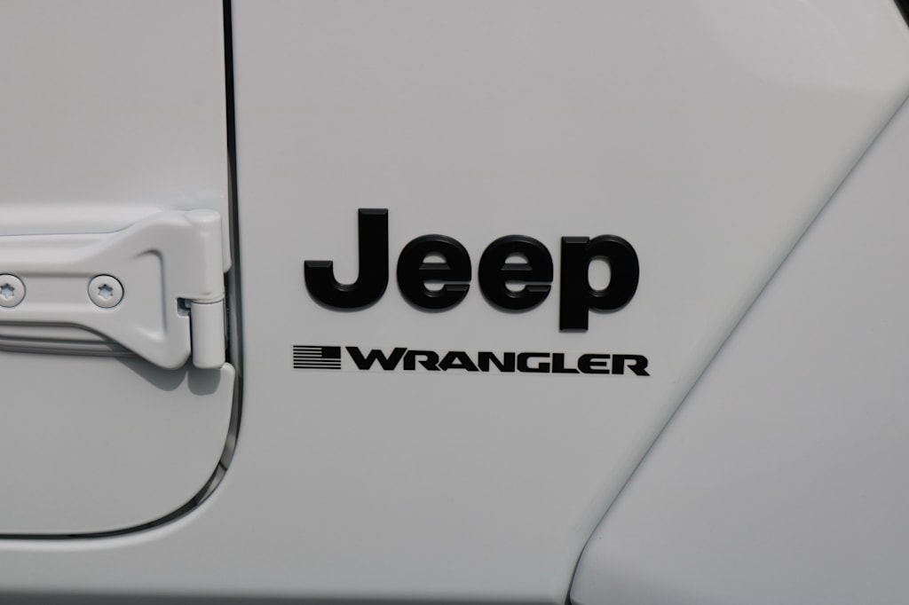 Thumbnail: 2026 Jeep Wrangler - 5