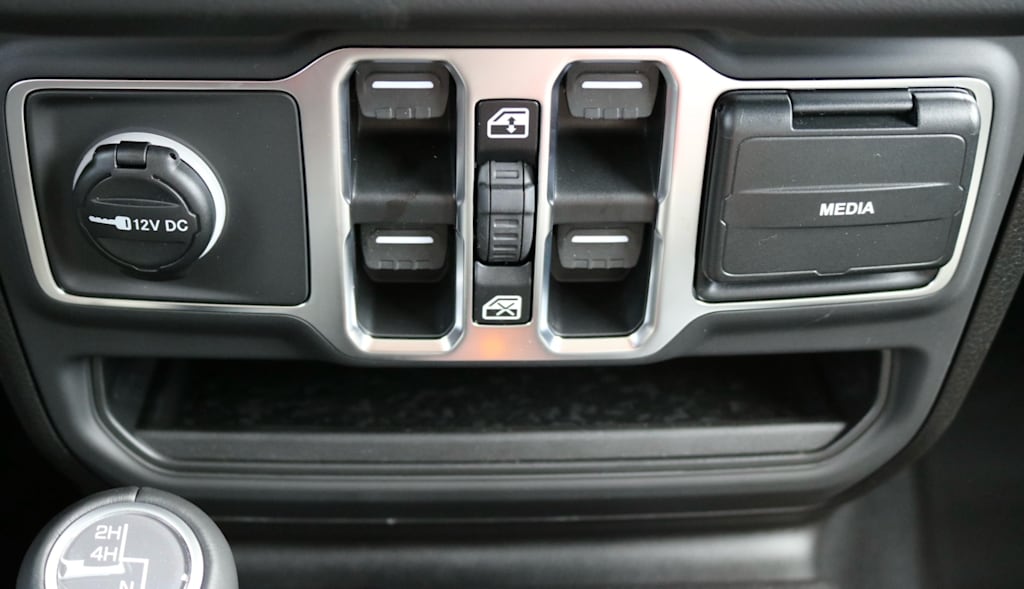 Thumbnail: 2026 Jeep Wrangler - 23