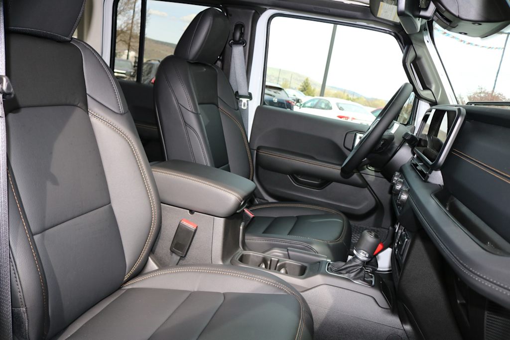 Thumbnail: 2026 Jeep Wrangler - 8