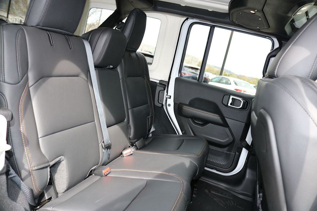 Thumbnail: 2026 Jeep Wrangler - 25