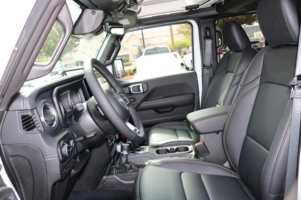 Thumbnail: 2026 Jeep Wrangler - 9