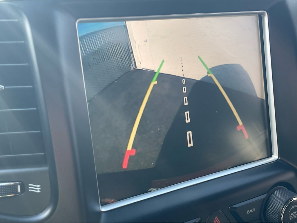 Thumbnail: 2016 Jeep Grand Cherokee - 22