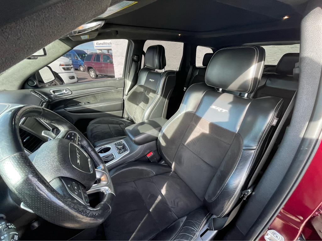 Thumbnail: 2016 Jeep Grand Cherokee - 9