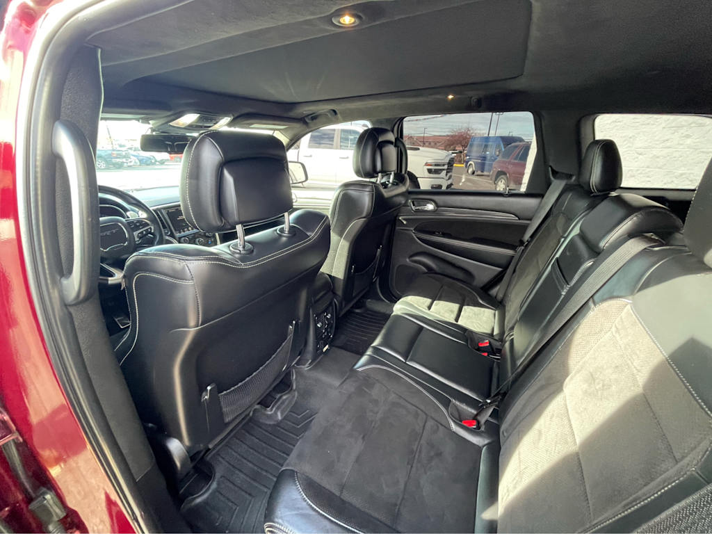 Thumbnail: 2016 Jeep Grand Cherokee - 10