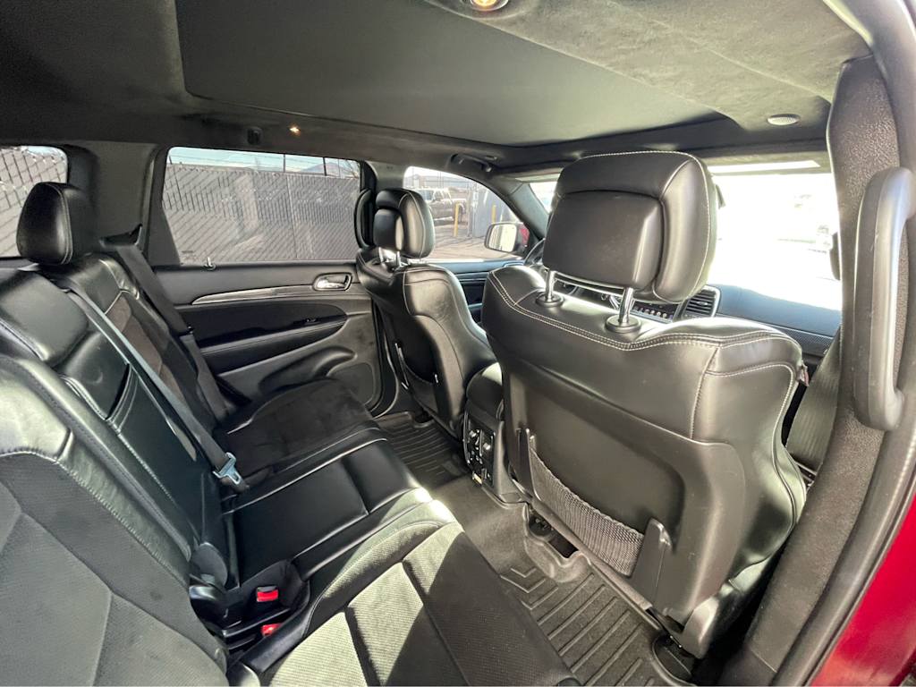 Thumbnail: 2016 Jeep Grand Cherokee - 24