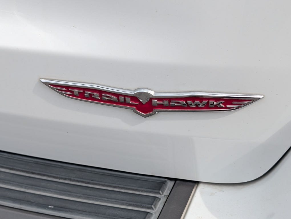 Thumbnail: 2019 Jeep Grand Cherokee - 13