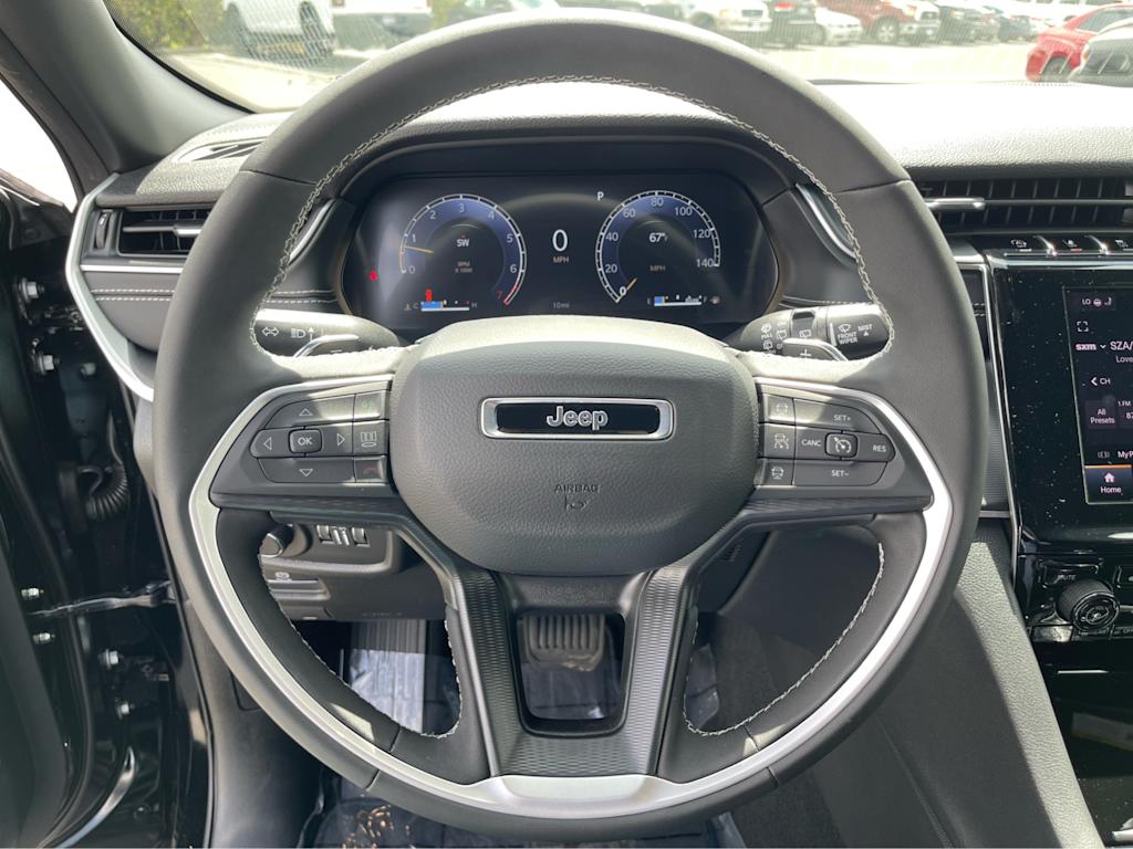 Thumbnail: 2025 Jeep Grand Cherokee - 11