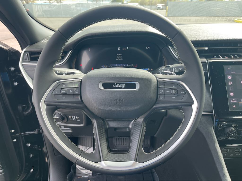 Thumbnail: 2026 Jeep Grand Cherokee - 2