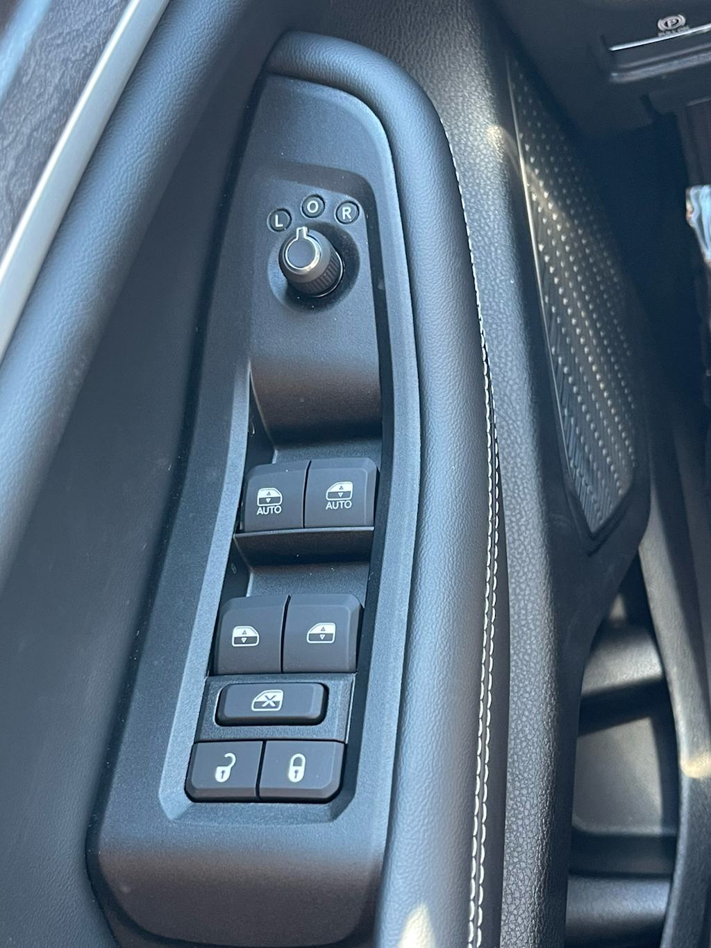 Thumbnail: 2026 Jeep Grand Cherokee - 24