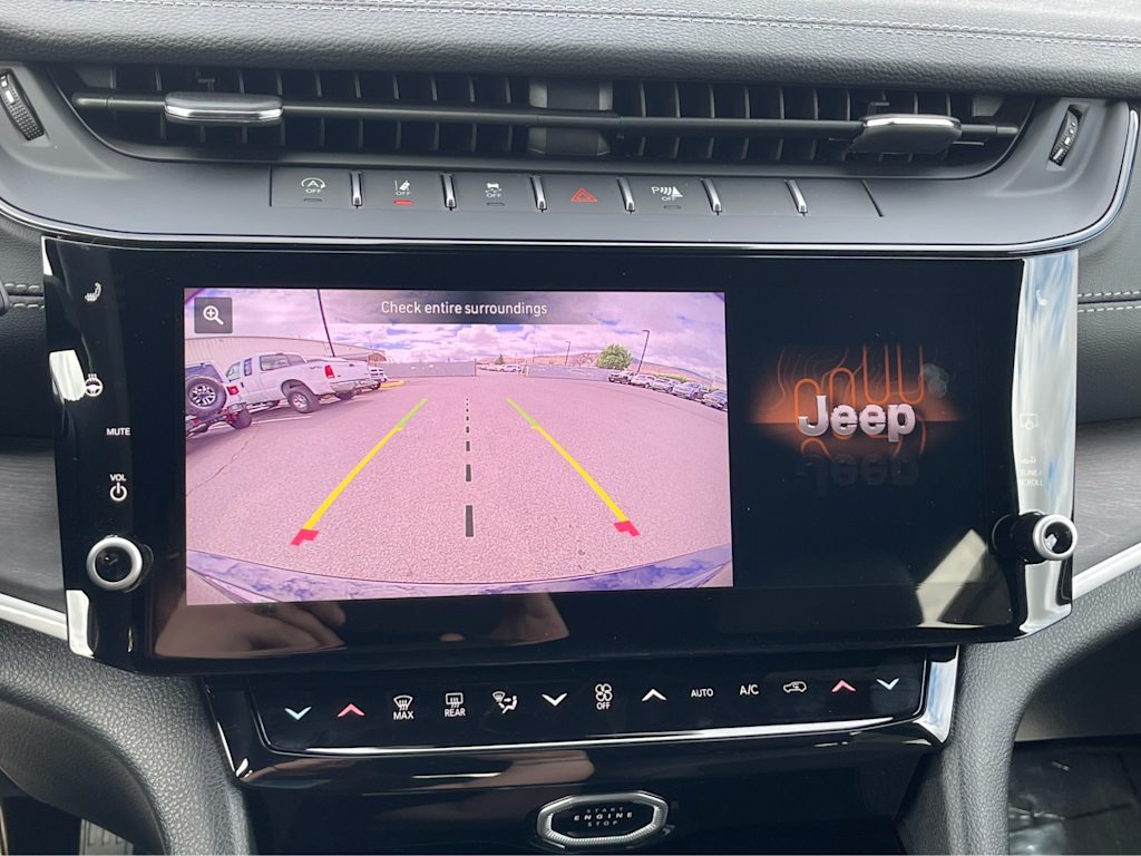 Thumbnail: 2026 Jeep Grand Cherokee - 20