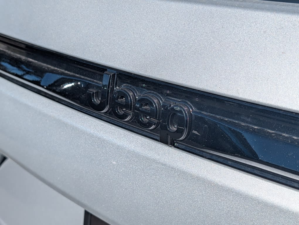 Thumbnail: 2026 Jeep Grand Cherokee - 17