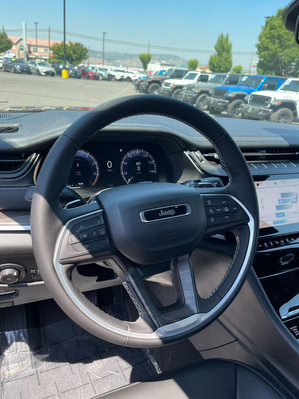 Thumbnail: 2026 Jeep Grand Cherokee - 2