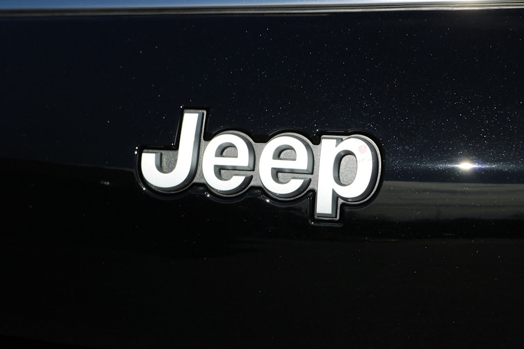 Thumbnail: 2026 Jeep Grand Cherokee L - 21
