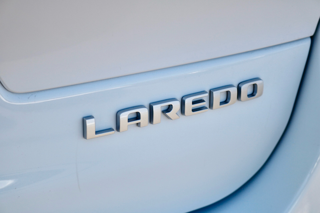 Thumbnail: 2026 Jeep Grand Cherokee L - 6