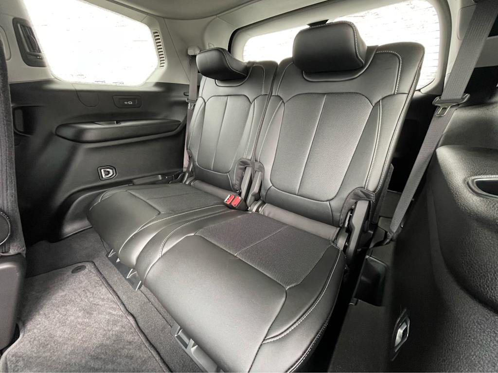 2024 Jeep Grand Cherokee L Limited Edition 20
