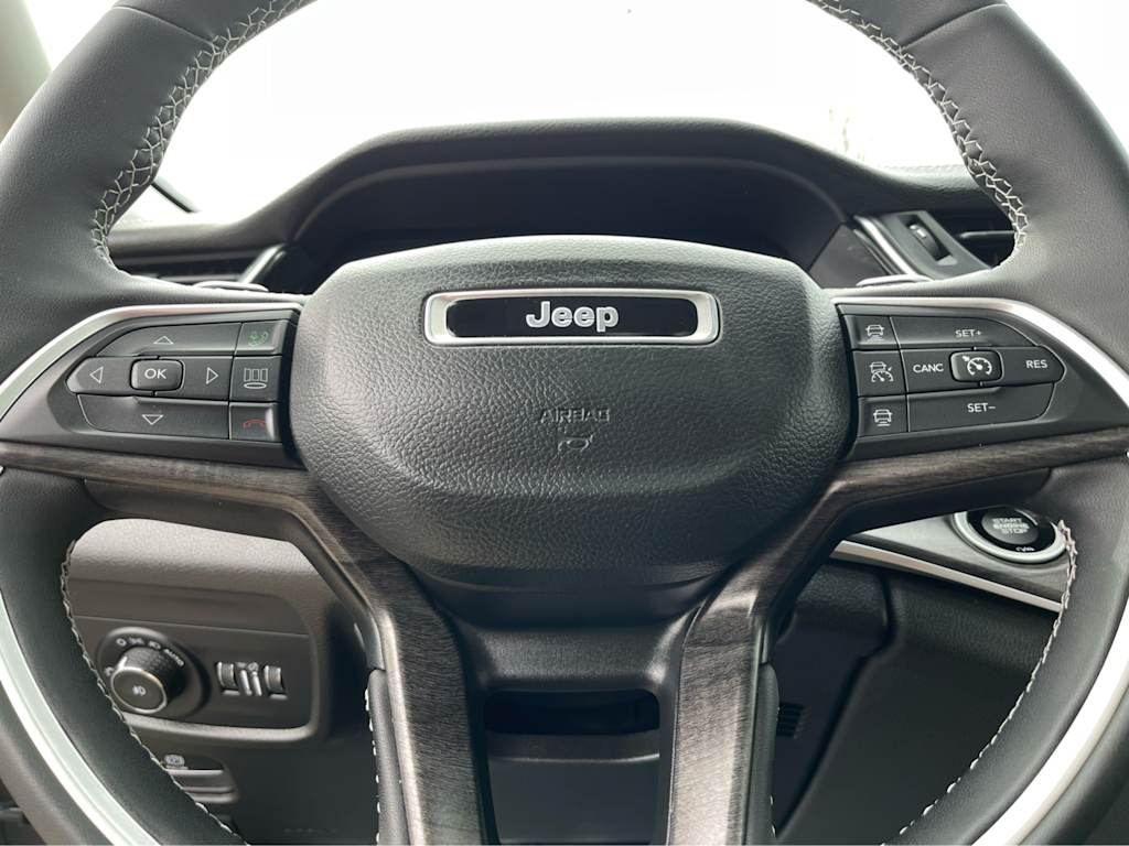2024 Jeep Grand Cherokee L Limited Edition 21