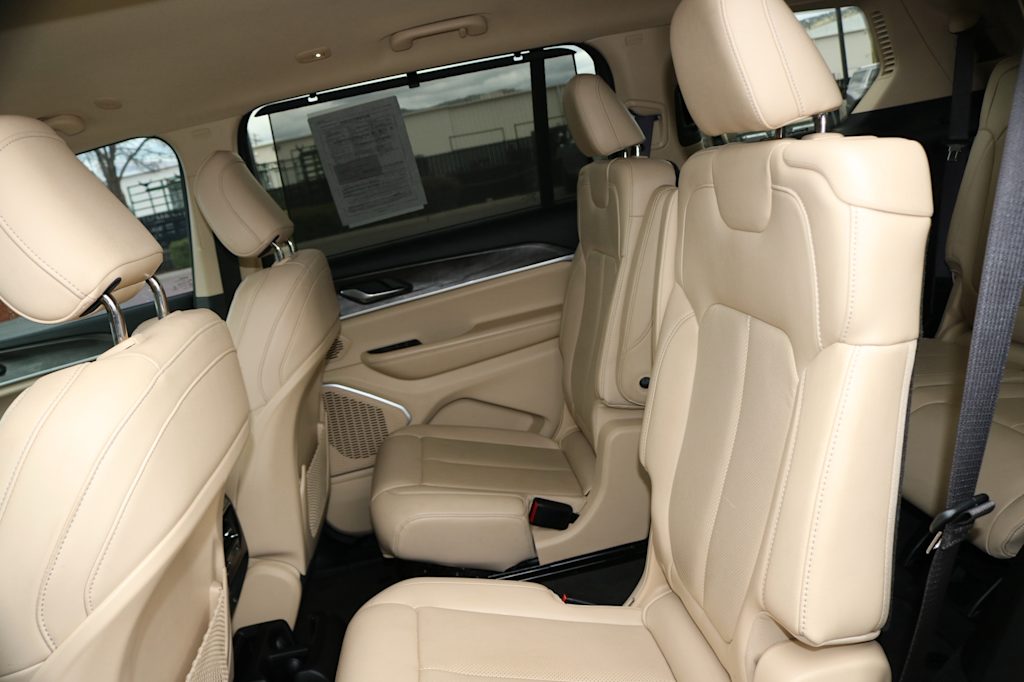 Thumbnail: 2021 Jeep Grand Cherokee L - 27